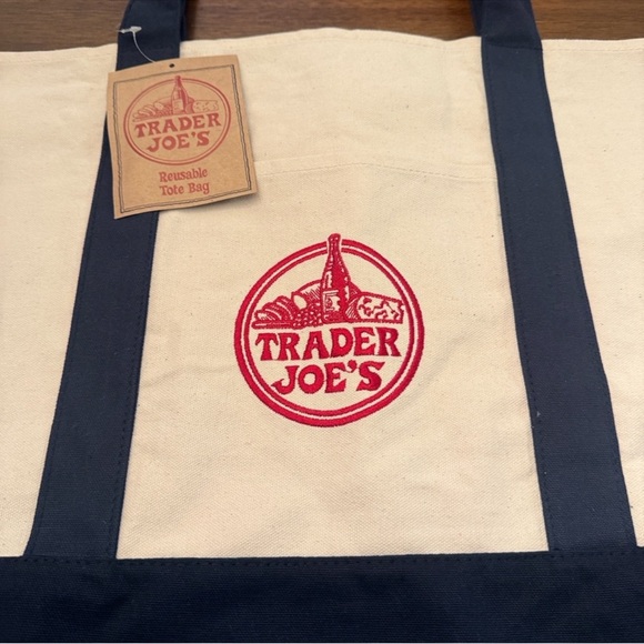 NWT 🏷️ | Trader Joe's Canvas Tote Bag in Cream and Navy - Picture 6 of 7